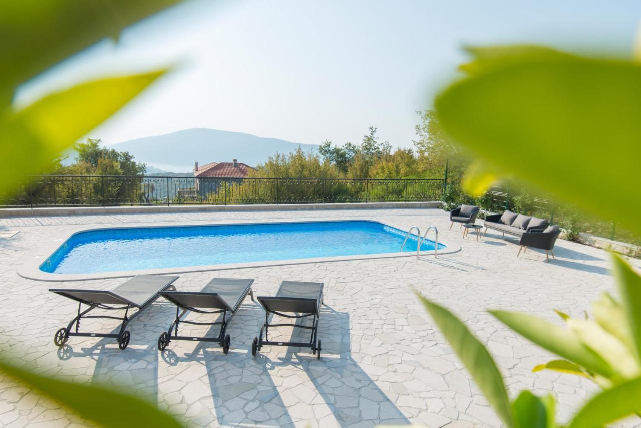 Villa Belle Air Херцег Нови Екстериор снимка