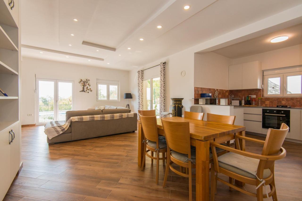 Villa Belle Air Херцег Нови Екстериор снимка